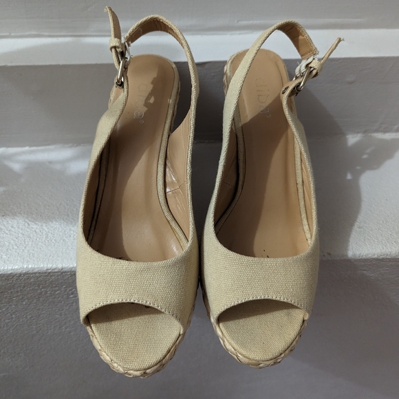 Slingback Espadrilles - Picture 4 of 7